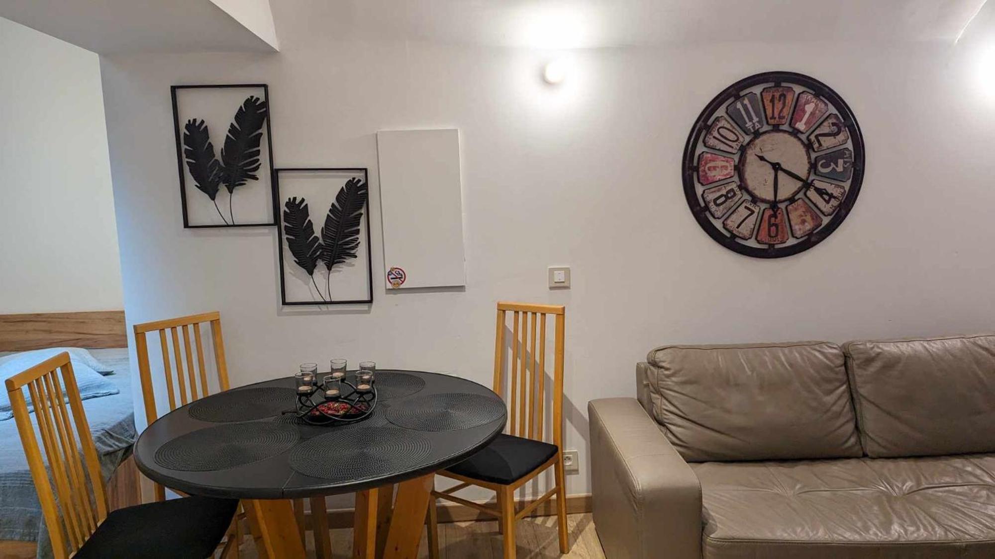 Appartement 30M² Pourrieres Eksteriør bilde
